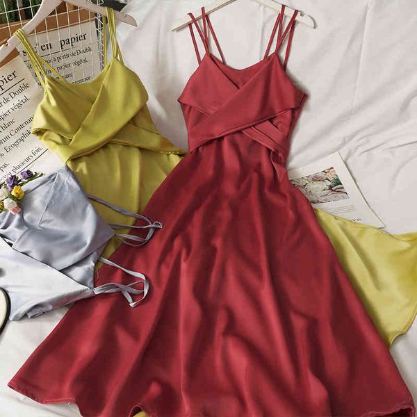 summer cross halter mid-length high waist slim suspender dress female temperament big swing vneck party 210420, Black;gray
summer cross halter mid-length high waist slim suspender dress female temperament big swing vneck party 210420, Black;gray