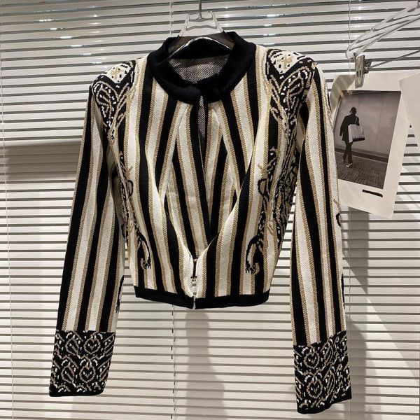 women's sweaters fashion designer 2021 autumn winter women striped printed runway long sleeve vintage elegant sweater, White;black
women's sweaters fashion designer 2021 autumn winter women striped printed runway long sleeve vintage elegant sweater, White;black
