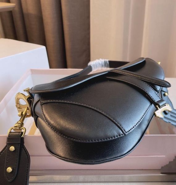 evening bags 2021 queenie women shoulder bag fashion saddle handbag luxury spit leather s
evening bags 2021 queenie women shoulder bag fashion saddle handbag luxury spit leather s