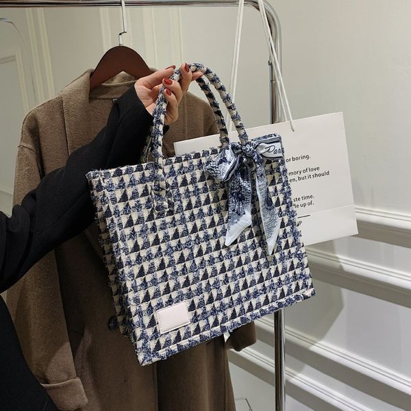 factory direct sale 75% off tot 2021 new textured checked canvas, foreign style, fashion, large capacity portable messenger bags
factory direct sale 75% off tot 2021 new textured checked canvas, foreign style, fashion, large capacity portable messenger bags