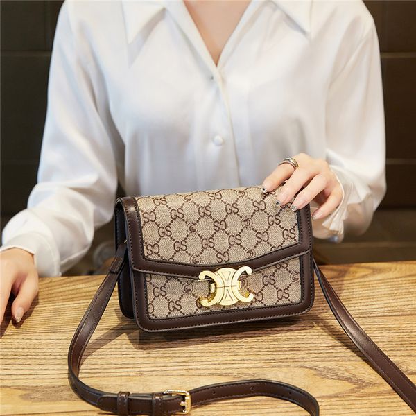 new fashion leisure versatile one shoulder bag feminine women's messenger printed designer handbags
new fashion leisure versatile one shoulder bag feminine women's messenger printed designer handbags