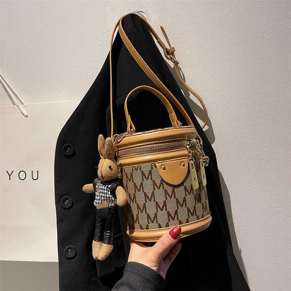 bag women's 2021 autumn winter fashion bucket mobile phone bag foreign style msenger texture hand