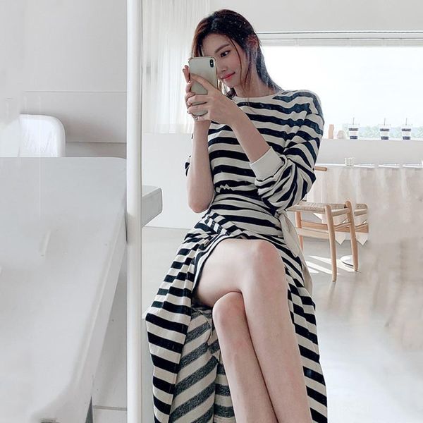 fall fashion women's korean style temperament waist knitted striped casual dress dresses, Black;gray
fall fashion women's korean style temperament waist knitted striped casual dress dresses, Black;gray