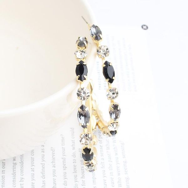 opal white and blue multilayer round hoop earrings shining gold color rhinestone for wedding party stud, Golden;silver
opal white and blue multilayer round hoop earrings shining gold color rhinestone for wedding party stud, Golden;silver