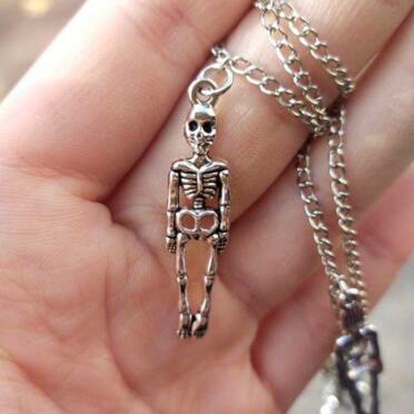 12 pcs halloween gift vintage pirate skull pendant necklace for men and women fashion jewelry t-226, Silver
12 pcs halloween gift vintage pirate skull pendant necklace for men and women fashion jewelry t-226, Silver