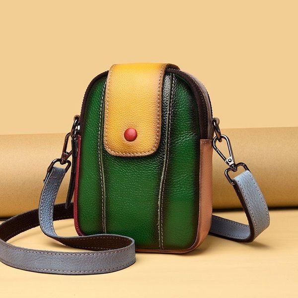 evening bags 2021 retro gradient cowhide vertical mobile phone bag with lock buckle mini first layer women's shoulder messengebag
evening bags 2021 retro gradient cowhide vertical mobile phone bag with lock buckle mini first layer women's shoulder messengebag