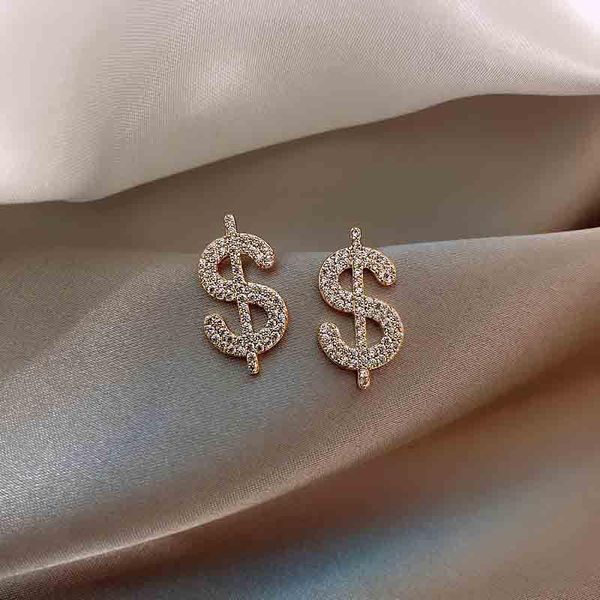 stud european and american fashion shiny crystal earrings for women luxury exquisite zircon statement jewelry wholesale, Golden;silver
stud european and american fashion shiny crystal earrings for women luxury exquisite zircon statement jewelry wholesale, Golden;silver