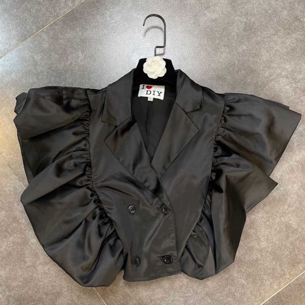 fabpop summer short flying sleeve turn down collar double breasted buttons black shirt women crop gb075 210709, White
fabpop summer short flying sleeve turn down collar double breasted buttons black shirt women crop gb075 210709, White