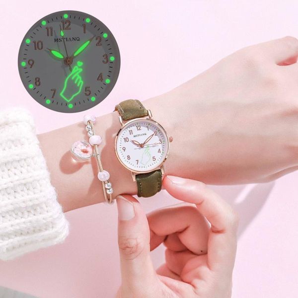 wristwatches 2021 junior high school student girl fashion trend temperament luminous than heart ladies watch female quartz, Slivery;brown
wristwatches 2021 junior high school student girl fashion trend temperament luminous than heart ladies watch female quartz, Slivery;brown