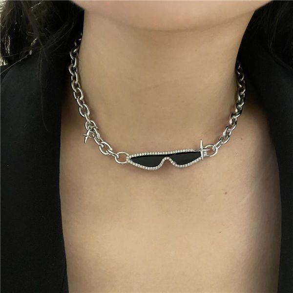 chokers minimalist temperament vintage black sunglasses choker necklace for women hip hop cool glasses star necklaces girls punk jewelry, Golden;silver
chokers minimalist temperament vintage black sunglasses choker necklace for women hip hop cool glasses star necklaces girls punk jewelry, Golden;silver