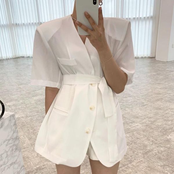 women's suits & blazers korea chic summer french elegant v-neck single-breasted loose thin solid color pocket short-sleeved suit jacket, White;black
women's suits & blazers korea chic summer french elegant v-neck single-breasted loose thin solid color pocket short-sleeved suit jacket, White;black