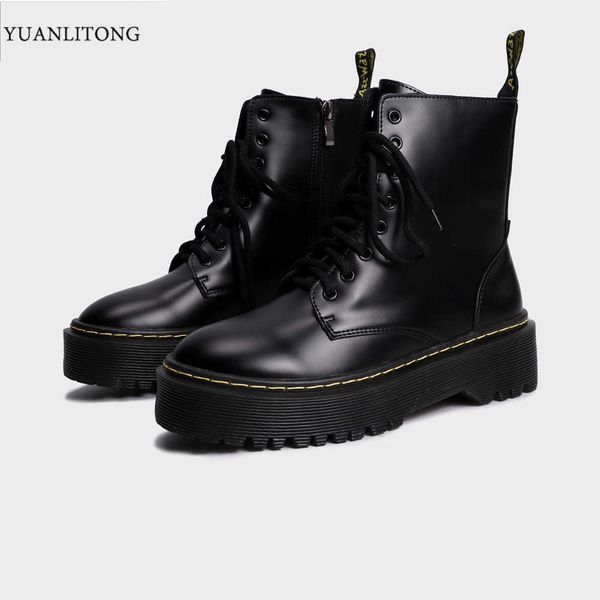 2021 winter british style fashion cool low barrel martin boots women's thick soled sen motorcycle car sewing women, Black
2021 winter british style fashion cool low barrel martin boots women's thick soled sen motorcycle car sewing women, Black