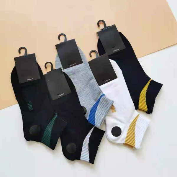 trend spring or summer men and women the same cotton socks four seasons breathable comfortable sports low cut sock wholesale, Black
trend spring or summer men and women the same cotton socks four seasons breathable comfortable sports low cut sock wholesale, Black