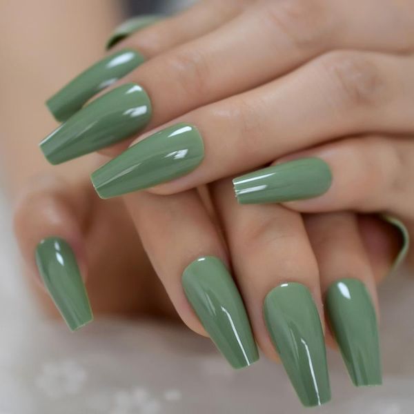 false nails medium-short pure green colors nail coffin art fake simple design fullcover flase fingernails echiqnail, Red;gold
false nails medium-short pure green colors nail coffin art fake simple design fullcover flase fingernails echiqnail, Red;gold