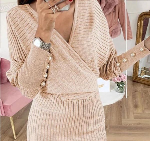 casual dresses autumn knitted button women's mini dress batwing sleeve v-neck high waist female solid streetwear ladies clothes, Black;gray
casual dresses autumn knitted button women's mini dress batwing sleeve v-neck high waist female solid streetwear ladies clothes, Black;gray