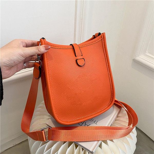 cosmetic bags & cases woman shoulder bag handbag tote fashion pu messenger large capacity shopping female trend in 2021
cosmetic bags & cases woman shoulder bag handbag tote fashion pu messenger large capacity shopping female trend in 2021