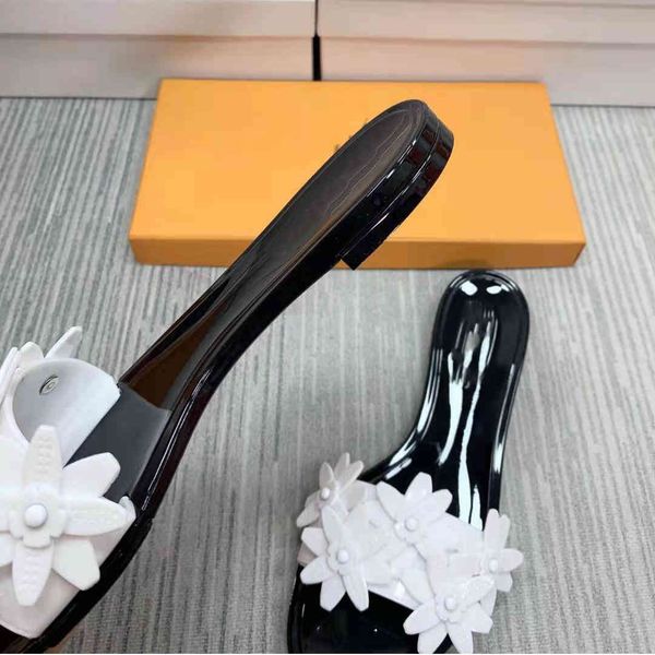80% off shoes vallu summer classic new small flowers leisure all-match vacation beach essential jelly sandals, Black
80% off shoes vallu summer classic new small flowers leisure all-match vacation beach essential jelly sandals, Black