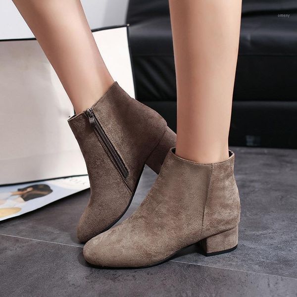 boots 2021 women ankle fashion zip flock round toe suede square heels shoes ladies casual comfort warm female footwear1, Black
boots 2021 women ankle fashion zip flock round toe suede square heels shoes ladies casual comfort warm female footwear1, Black
