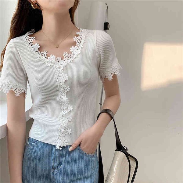 women patched lace v-neck knitted short sleeve thin sweaters lady single-breasted hollow out sweater crop female 210512, White
women patched lace v-neck knitted short sleeve thin sweaters lady single-breasted hollow out sweater crop female 210512, White