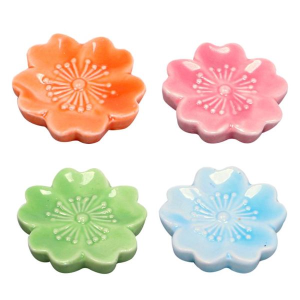 chopsticks 4pcs sakura ceramic rest delicate spoon fork holder (random color)
chopsticks 4pcs sakura ceramic rest delicate spoon fork holder (random color)