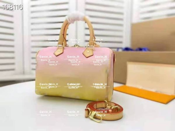 fashion womens bags classic printing pillow design lady handbags purse large capacity ladies totes bag
fashion womens bags classic printing pillow design lady handbags purse large capacity ladies totes bag