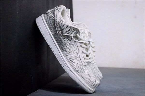 authentic cactus plant flea market shoes low pure platinum spiral sage cpfm sb men women sports outdoor sneakers with original box
authentic cactus plant flea market shoes low pure platinum spiral sage cpfm sb men women sports outdoor sneakers with original box