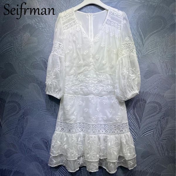 casual dresses seifrmann 2021 summer women fashion designer midi dress lantern sleeve hollow out embroidery solid print ladies, Black;gray
casual dresses seifrmann 2021 summer women fashion designer midi dress lantern sleeve hollow out embroidery solid print ladies, Black;gray