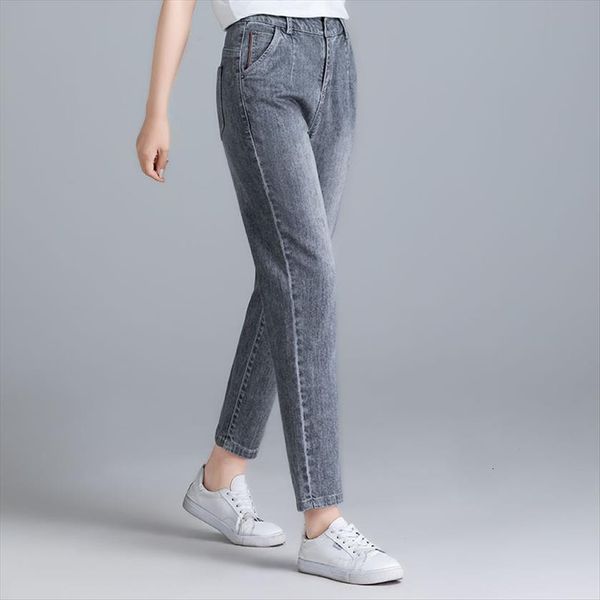 gray denim jeans straight women pant slim ninth points flat feet cropped harem for spring and summer s to 4xl, Black;white
gray denim jeans straight women pant slim ninth points flat feet cropped harem for spring and summer s to 4xl, Black;white