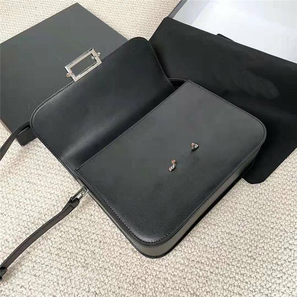 designer le pavé smooth leather shoulder bags adjustable strap plain cross body magnetic rectangular chain link ppening flip bag fashion sam
designer le pavé smooth leather shoulder bags adjustable strap plain cross body magnetic rectangular chain link ppening flip bag fashion sam