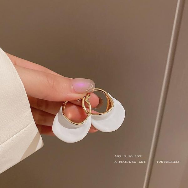 hoop & huggie korean network red exaggerated temperament minority design cold wind earrings, Golden;silver
hoop & huggie korean network red exaggerated temperament minority design cold wind earrings, Golden;silver