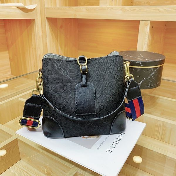 womens purses & handbags new shoulder bag denim contrast bucket large capacity hand canvas diagonal cross women's purse 7yha
womens purses & handbags new shoulder bag denim contrast bucket large capacity hand canvas diagonal cross women's purse 7yha