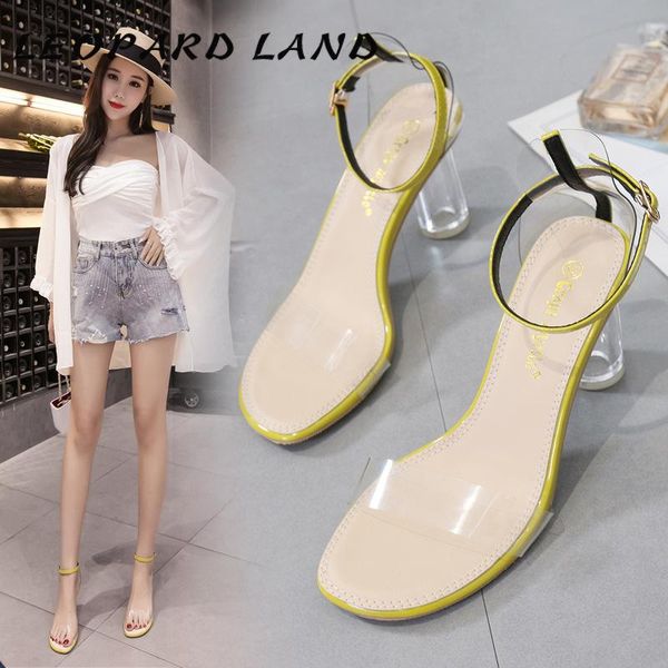 8cm 2021 summer fashion shallow mouth transparent sandals crystal buckle open-toe high-heeled women's shoes tws, Black
8cm 2021 summer fashion shallow mouth transparent sandals crystal buckle open-toe high-heeled women's shoes tws, Black