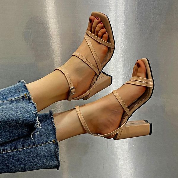 sandals 2021 style square head high thick heel european and american large size women's, Black
sandals 2021 style square head high thick heel european and american large size women's, Black