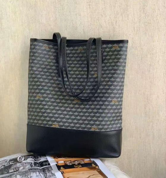 evening bags our vertical tote effortlessly pratical has a spacious interior to fit documents and lapit is structured yet supple sac
evening bags our vertical tote effortlessly pratical has a spacious interior to fit documents and lapit is structured yet supple sac