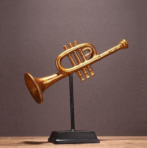 vintage trumpet model handmade resin cornet miniature music adornment craft accessories for art collection and souvenir gift decorative obje
vintage trumpet model handmade resin cornet miniature music adornment craft accessories for art collection and souvenir gift decorative obje