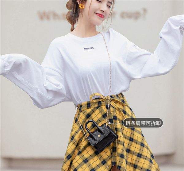 bags Designers Handbag Luxuryshandbags High Quality Ladies Chain Shoulder Patent Leather Diamond Luxurys Evening Cross bodyBag UWX, Sky blue
bags Designers Handbag Luxuryshandbags High Quality Ladies Chain Shoulder Patent Leather Diamond Luxurys Evening Cross bodyBag UWX, Sky blue
