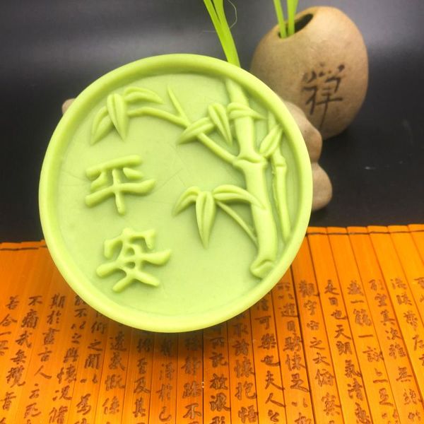 craft tools product manufacturers direct manual soap cold diy silicone mold special price flower easy demoulding
craft tools product manufacturers direct manual soap cold diy silicone mold special price flower easy demoulding
