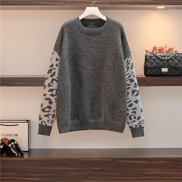 autumn and winter women's fat mm 4xl age reduction loose thin knitted pullover sweater sweaters, White;black
autumn and winter women's fat mm 4xl age reduction loose thin knitted pullover sweater sweaters, White;black