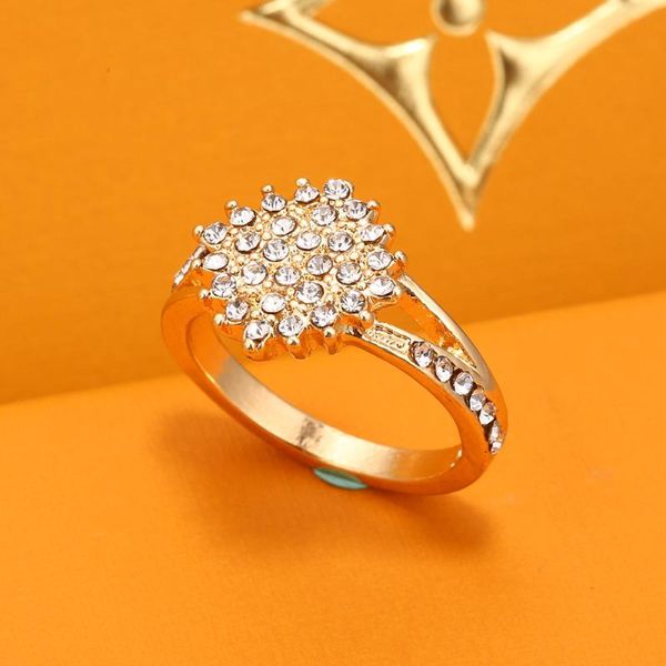 wedding rings 2021 korean version of zircon ring for women anniversary party bride jewelry golden geometry wife girlfriend gift, Slivery;golden
wedding rings 2021 korean version of zircon ring for women anniversary party bride jewelry golden geometry wife girlfriend gift, Slivery;golden