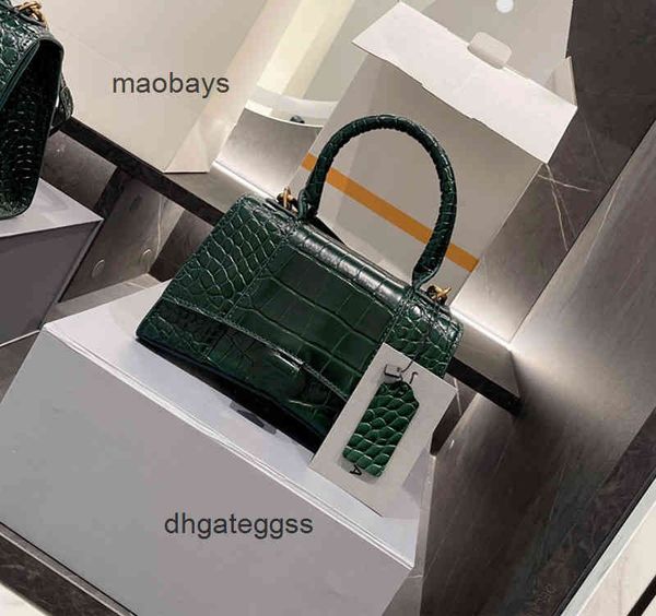 balencaigas handbags italy designers handbags womens bags internet celebrity style genuine leather hourglass bag b- shaped buckle hand gu4c
balencaigas handbags italy designers handbags womens bags internet celebrity style genuine leather hourglass bag b- shaped buckle hand gu4c