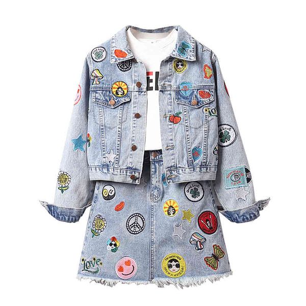 women denim set blue turn down collar long sleeve short jacket embroidery cute applique mini skirt two piece t0311 210514, White
women denim set blue turn down collar long sleeve short jacket embroidery cute applique mini skirt two piece t0311 210514, White