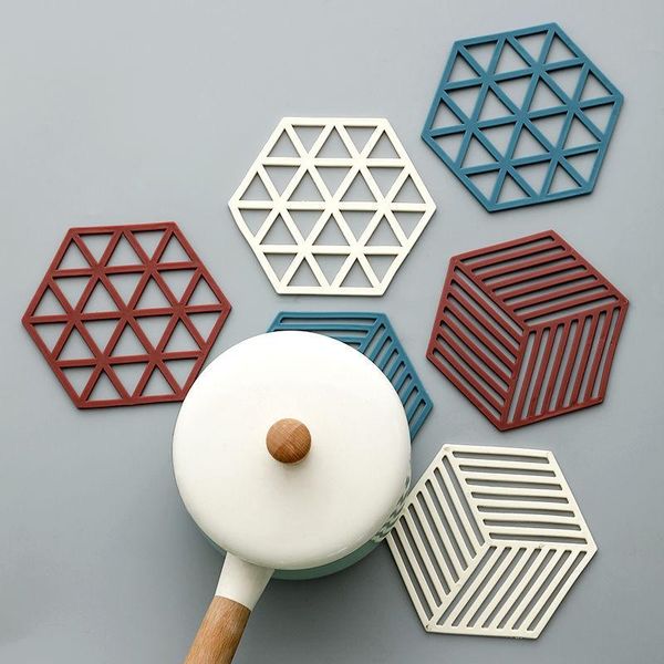 mats & pads nordic heat-resistant insulation cup pad anti- table mat hollow bowl plate silicone pot deskdecoration
mats & pads nordic heat-resistant insulation cup pad anti- table mat hollow bowl plate silicone pot deskdecoration