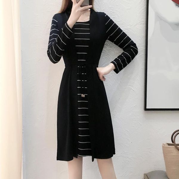 casual dresses 2021 autumn women black plus size dress long sleeve o-neck vintage korean fashion elegant ladies party maxi clothes, Black;gray
casual dresses 2021 autumn women black plus size dress long sleeve o-neck vintage korean fashion elegant ladies party maxi clothes, Black;gray