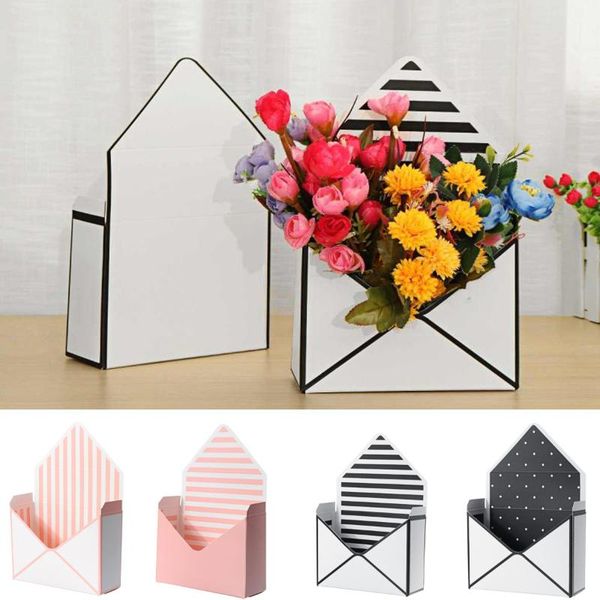 creative hand-folded folded envelope flower box gift for bridal shower decoration valentines day crafts wrap
creative hand-folded folded envelope flower box gift for bridal shower decoration valentines day crafts wrap