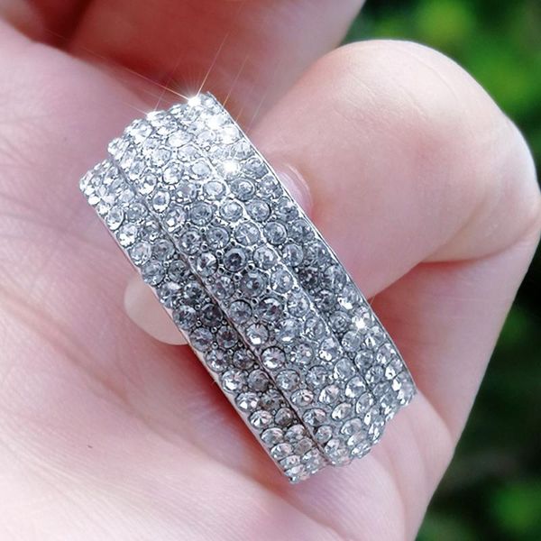 wedding rings 2021 three rows of fashion full diamonds for men and women style men's women's, Slivery;golden
wedding rings 2021 three rows of fashion full diamonds for men and women style men's women's, Slivery;golden
