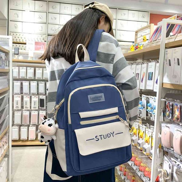 women's backpack waterproof school bags for girls large elementary students anti-theft
women's backpack waterproof school bags for girls large elementary students anti-theft