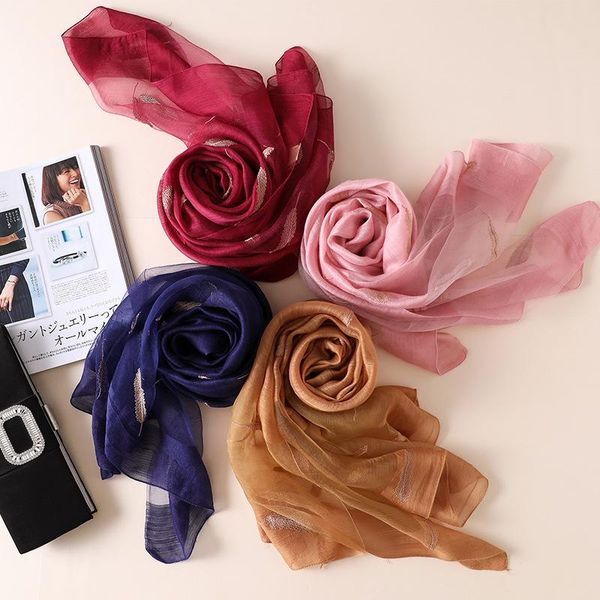 scarves 2021 spring and autumn soft silk wool women's scarf warm multi-functional elegant feather embroidery, Blue;gray
scarves 2021 spring and autumn soft silk wool women's scarf warm multi-functional elegant feather embroidery, Blue;gray
