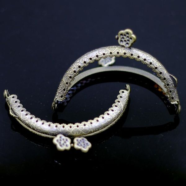 bag parts & accessories 2pcs women clutch lock arch metal purse frames kiss clasps buckles 8.5cm plum blossom diy handbag handles sewing har, Black
bag parts & accessories 2pcs women clutch lock arch metal purse frames kiss clasps buckles 8.5cm plum blossom diy handbag handles sewing har, Black