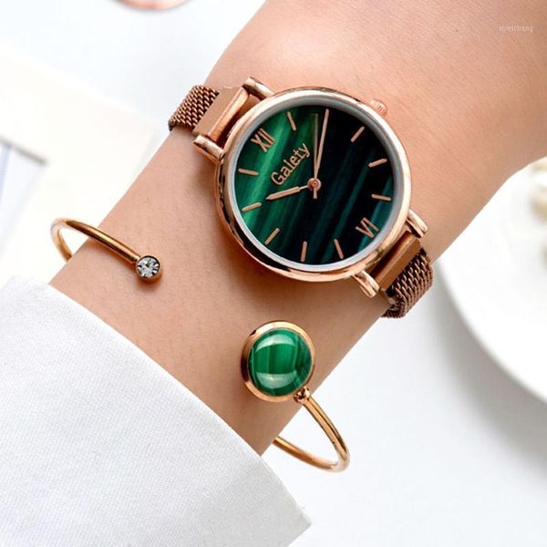 wristwatches gaiety brand women fashion round ladies quartz watch bracelet set green dial simple rose gold mesh luxury watches, Slivery;brown
wristwatches gaiety brand women fashion round ladies quartz watch bracelet set green dial simple rose gold mesh luxury watches, Slivery;brown
