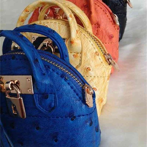 japanese and korean single imitation ostrich pattern mini bag lock tassel pocket pendant
japanese and korean single imitation ostrich pattern mini bag lock tassel pocket pendant